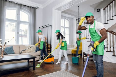 RESIDENTIAL CLEANING .